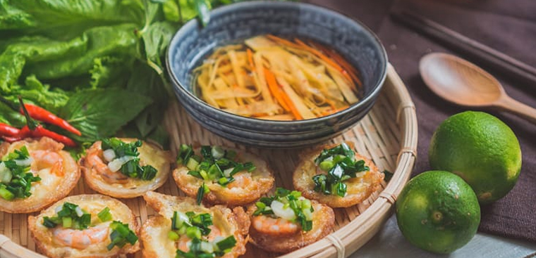Vì sao Bánh Khọt Cô Ba Vũng Tàu được yêu thích đến vậy?