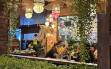Top địa điểm bán bánh khọt ngon nức tiếng giữa lòng phố biển