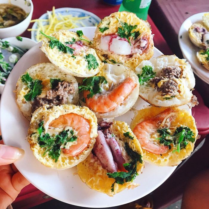 bánh căn miền trung
